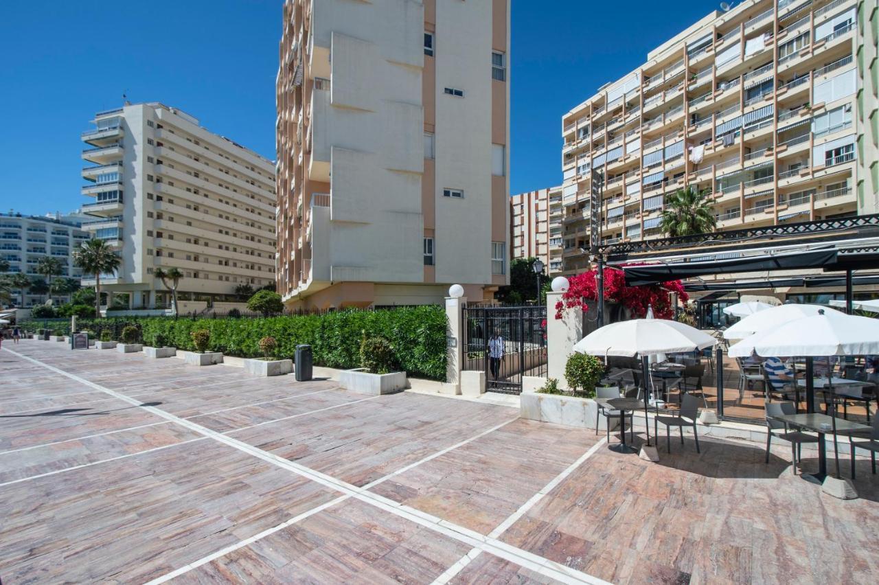 Cibeles...Estudio En El Paseo Maritimo....Wifi Марбелья Экстерьер фото