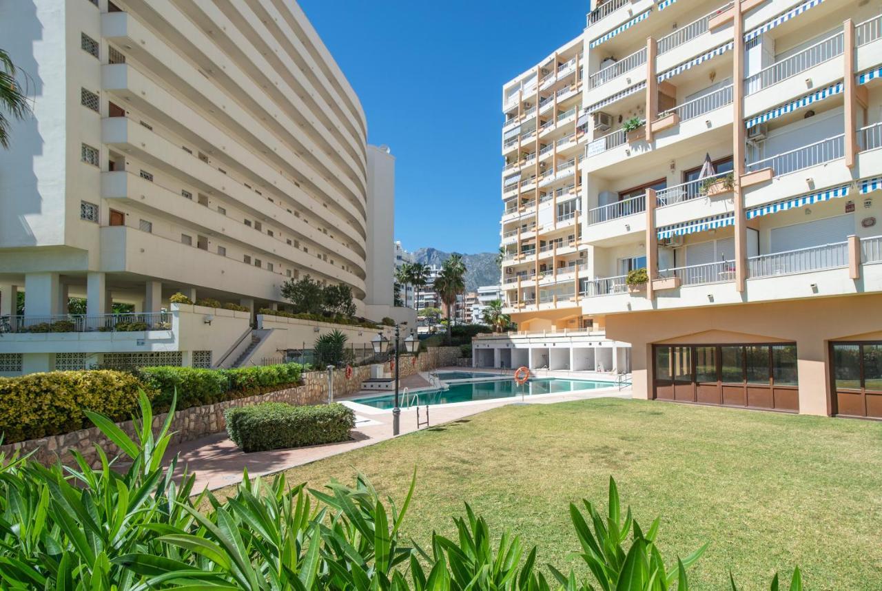 Cibeles...Estudio En El Paseo Maritimo....Wifi Марбелья Экстерьер фото